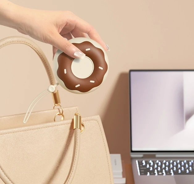 Sweet Donut Single Compartment Portable Hair Sticker Oblique Tear Type Hair Removal Tool Food Preservation Feature Household Use