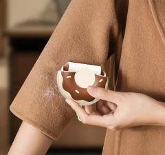 Sweet Donut Single Compartment Portable Hair Sticker Oblique Tear Type Hair Removal Tool Food Preservation Feature Household Use