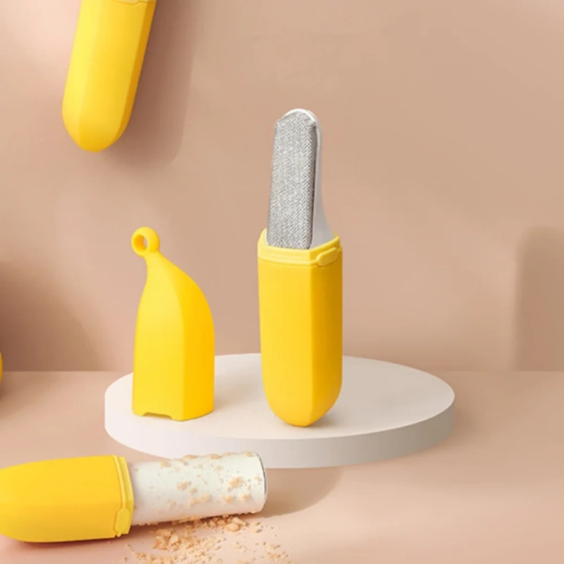 Banana-Shaped Cartoon Cat Lint Roller Two-in-one Static Brush Reusable Pet Hair Remover for Clothing Furniture Carpet Cleaning