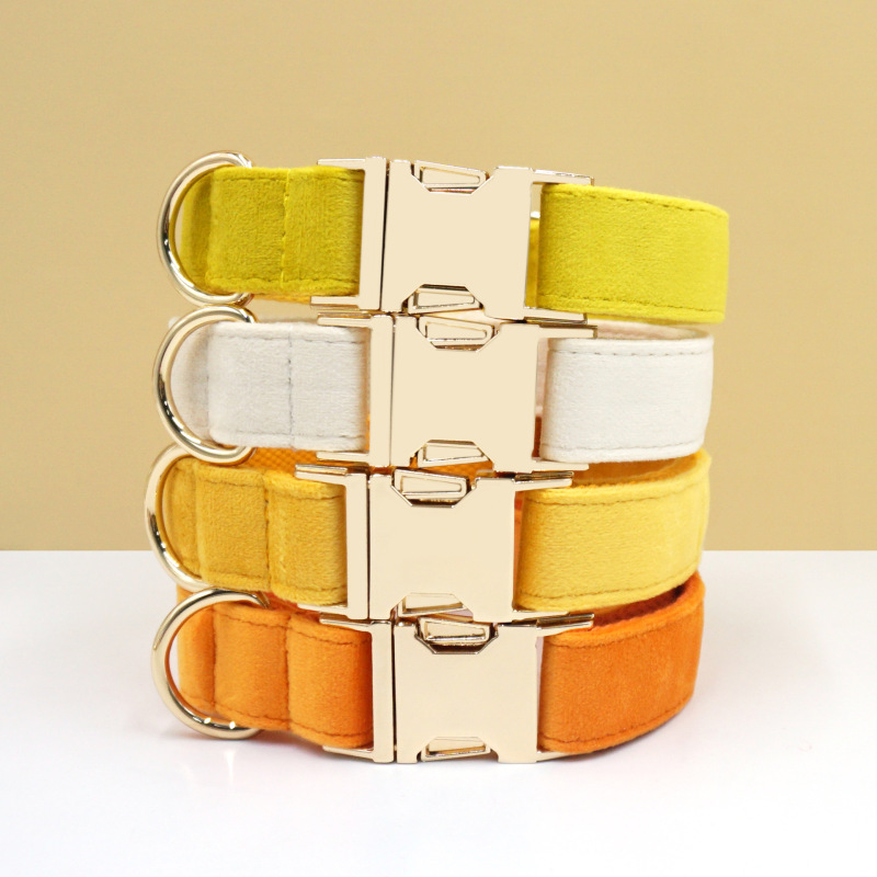 Customzied Contacts Metal Buckle, Thick Velvet Pet Collar