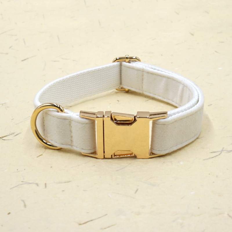 Customzied Contacts Metal Buckle, Thick Velvet Pet Collar