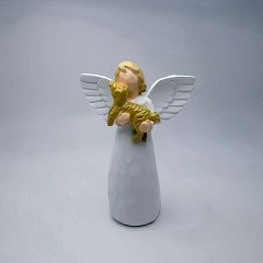 White Wing Angel Resin Sculpture Holding Dog European Style Memorial Souvenir