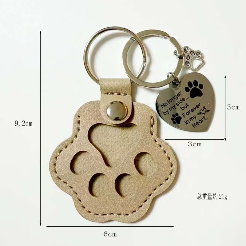 Pet hair storage pendant