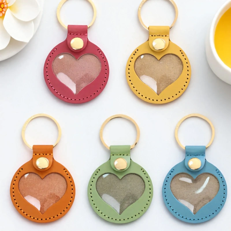 Paw Shape Pet Hair Memorial Pouch Cute Keepsake Storage Bag for Cat/Dog Fur, Keychain Attachment for Pet Loss Memorial Jewelry