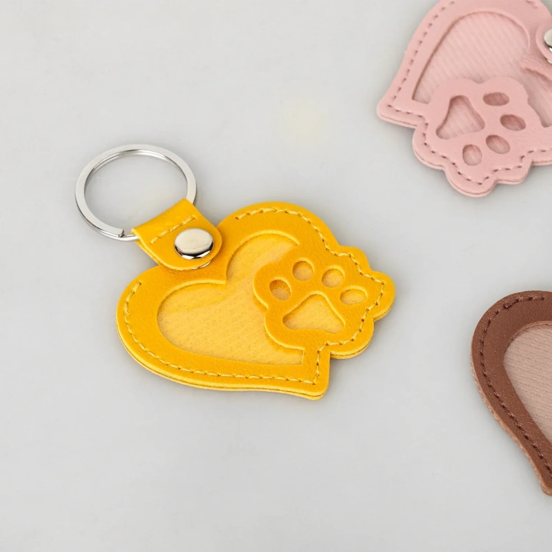 Commemorative Pet Hair Storage Bag Heart Keychain Leather Cat Paw Keyring Diy Memorial Key Chain Cat Dog Fur Container Pendant