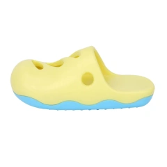 1pc cute hole shoe shaped pet bath brush, pet bath toy for biting and relieving boredom, suitable for cats and dogs