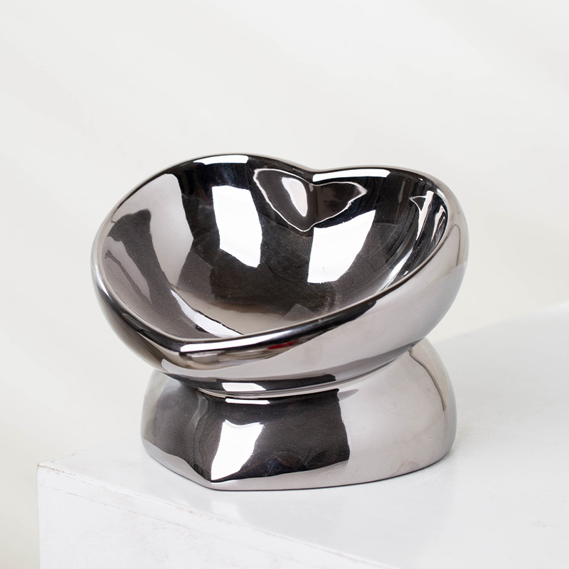 Pet ceramic slanted bowl