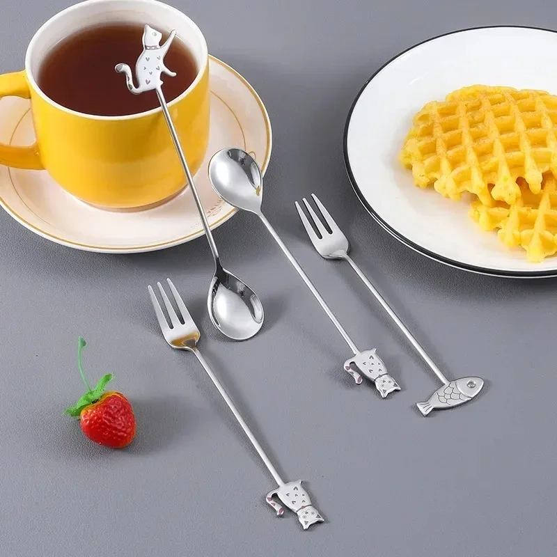 New Cute Cat 304 Stainless Steel Spoon Hollow for Ice Cream Coffee Tea Dessert Spoon Kitchen Tableware Customize Logo Name