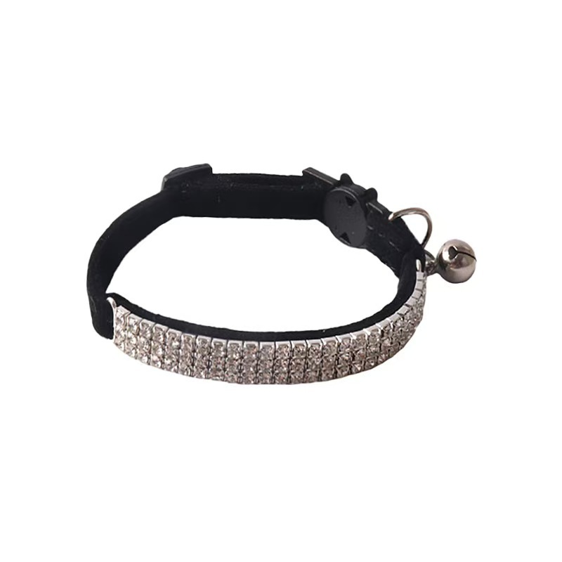 Soft Velvet Safe Cat Collars for Girl Cats