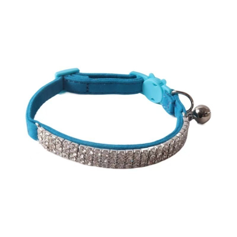 Soft Velvet Safe Cat Collars for Girl Cats