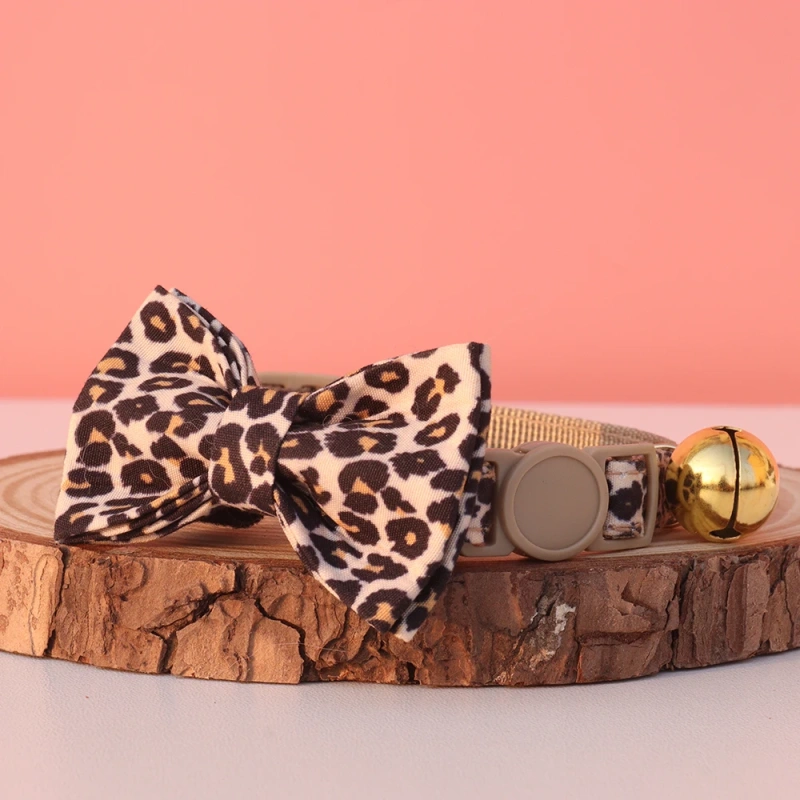 Adjustable Leopard Print Cat Collar with Bowtie, Stylish & Comfortable, Perfect Fit for Any Cat Size