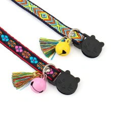Adjustable Cat Collar, Jacquard Embroidered Plaid Cat Collar with Bells and Floral Pendant Prevent Loss Fits Pet Cats & Puppies