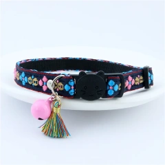 Adjustable Cat Collar, Jacquard Embroidered Plaid Cat Collar with Bells and Floral Pendant Prevent Loss Fits Pet Cats & Puppies