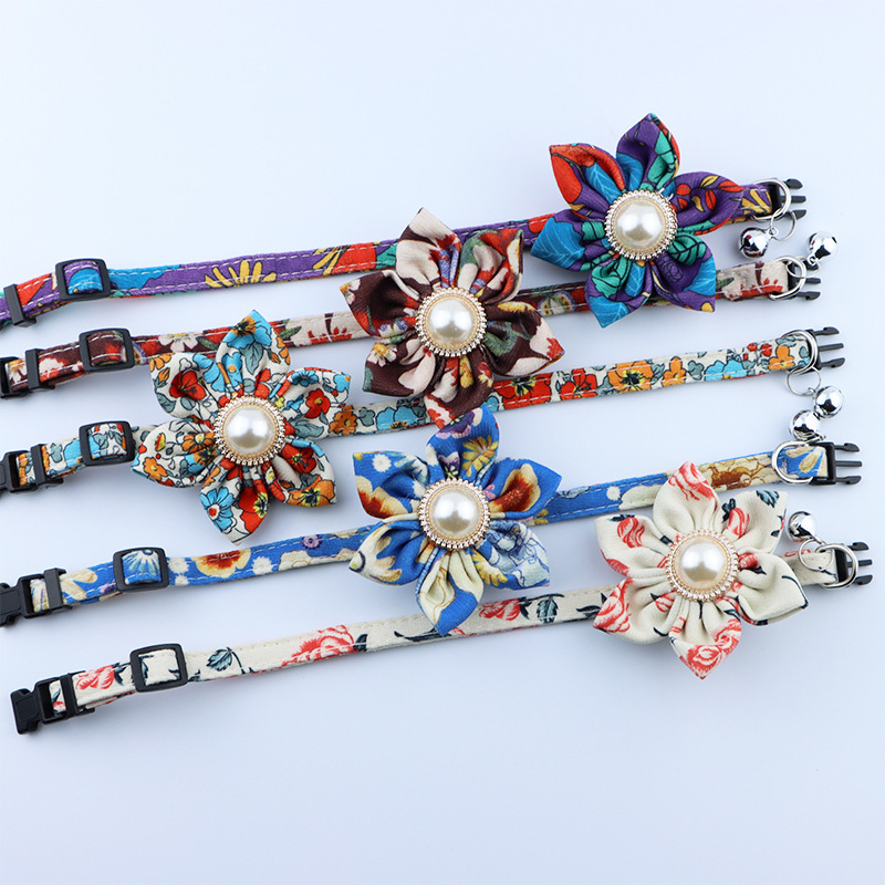 Flower Sashy Bell Adjustable Pet Cat Puppy Collar
