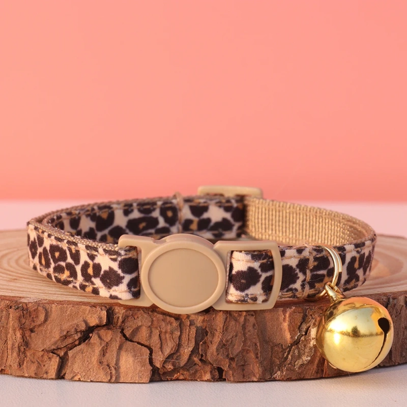 Adjustable Leopard Print Cat Collar with Bowtie, Stylish & Comfortable, Perfect Fit for Any Cat Size