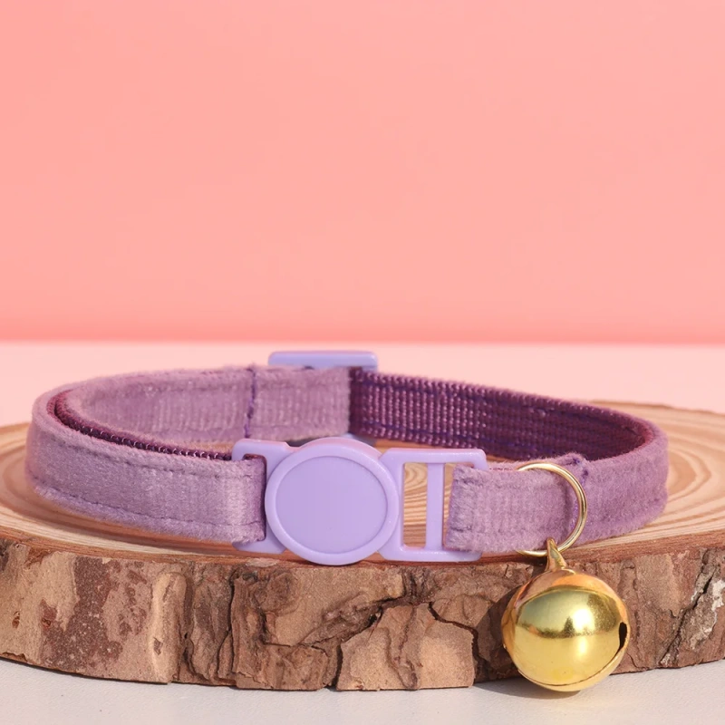 Adjustable Leopard Print Cat Collar with Bowtie, Stylish & Comfortable, Perfect Fit for Any Cat Size