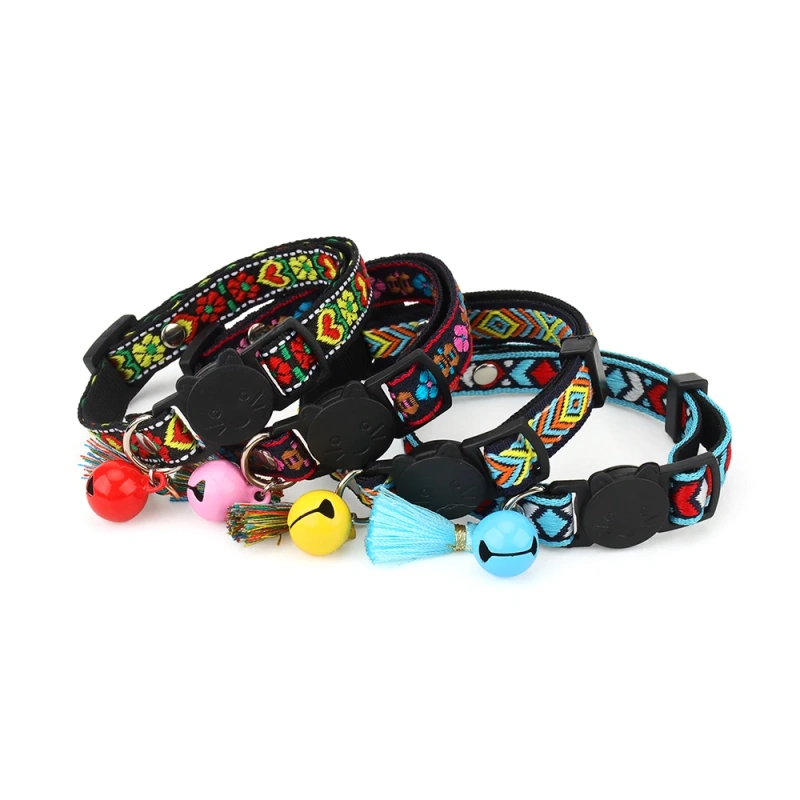 Adjustable Cat Collar, Jacquard Embroidered Plaid Cat Collar with Bells and Floral Pendant Prevent Loss Fits Pet Cats & Puppies