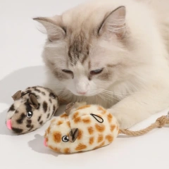 Cat Chew Plush Toy Simulated Mouse Squeaky Bell Fox Fur Bite-resistant Kitten Toy Interactive Training Cat Toy Supplies