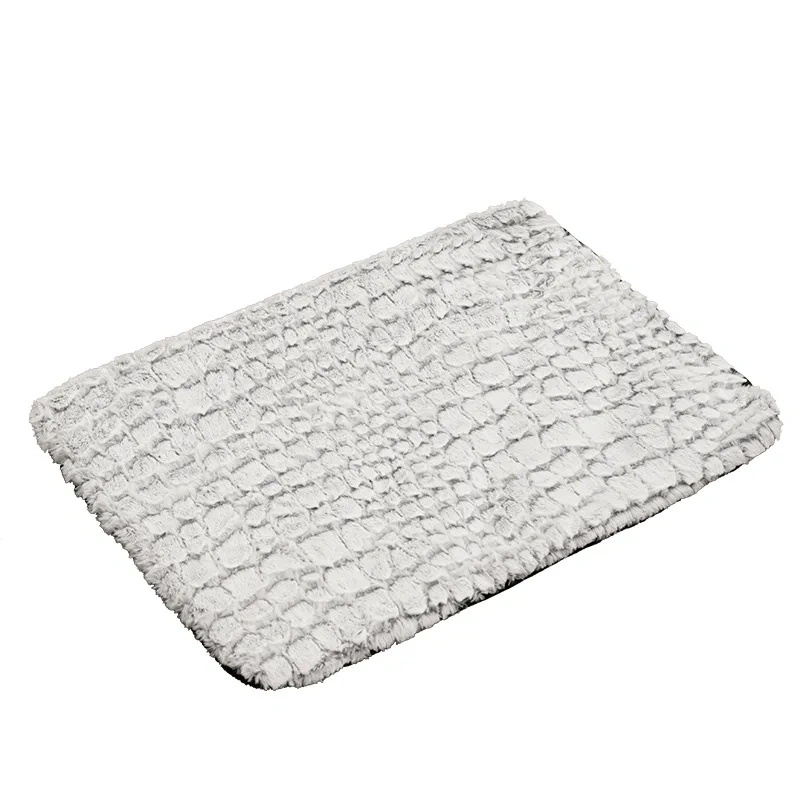 Thermal cat Bed Washable Down-like Fabric Self-heating Dog Bed Dirt-resistant and Slip-resistant Dog Mat Pet Decorate Accessory