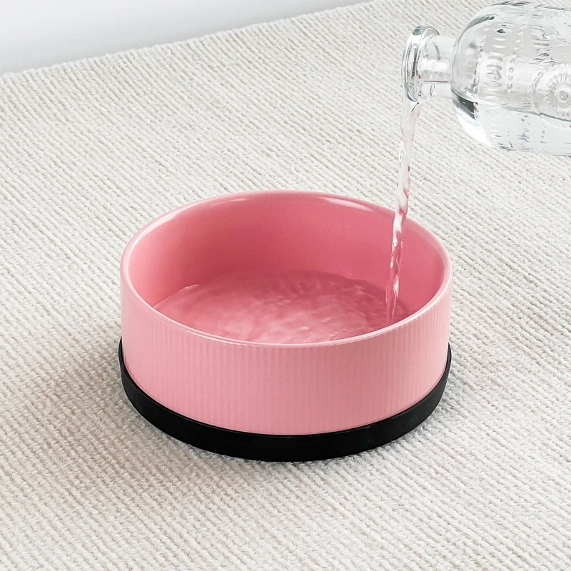Doe Pet Dog Accessories Dog Bowl Customized Wholesale Round Silicone Anti-skid Base Ceramic Pet Feeder & Bowl Drinking Cat Bowl