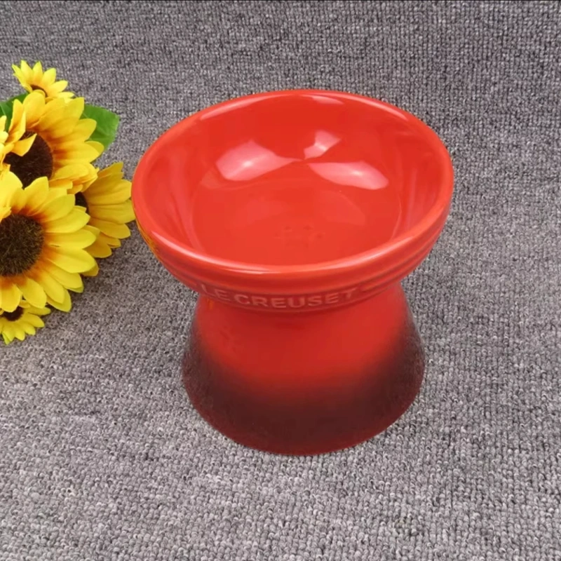 Le Creuset Cool Color Cerc  Dog Bowls with Heightened Feet Ne Protection Anti-Flip Water Food Bowl Pet Dining Bowl