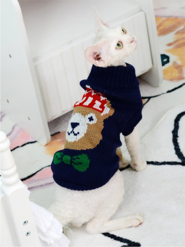 Luxury Cat Sweater Hairless Male Cat Winter Warm Costume Acrylic Christmas Print Cartoon