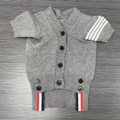 2025 Autumn and winter pet warm knitted sweater for dogs, cats, teddy bears, beagles, French bulldogs, fashion brand clothing