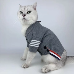 2025 Autumn and winter pet warm knitted sweater for dogs, cats, teddy bears, beagles, French bulldogs, fashion brand clothing