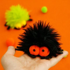 Halloween Catnip Toys That Can't Be Easily Bitten Funny Cat Pet Supplie Plush Long Haired Spiders with Bells Interactive Cat Toy