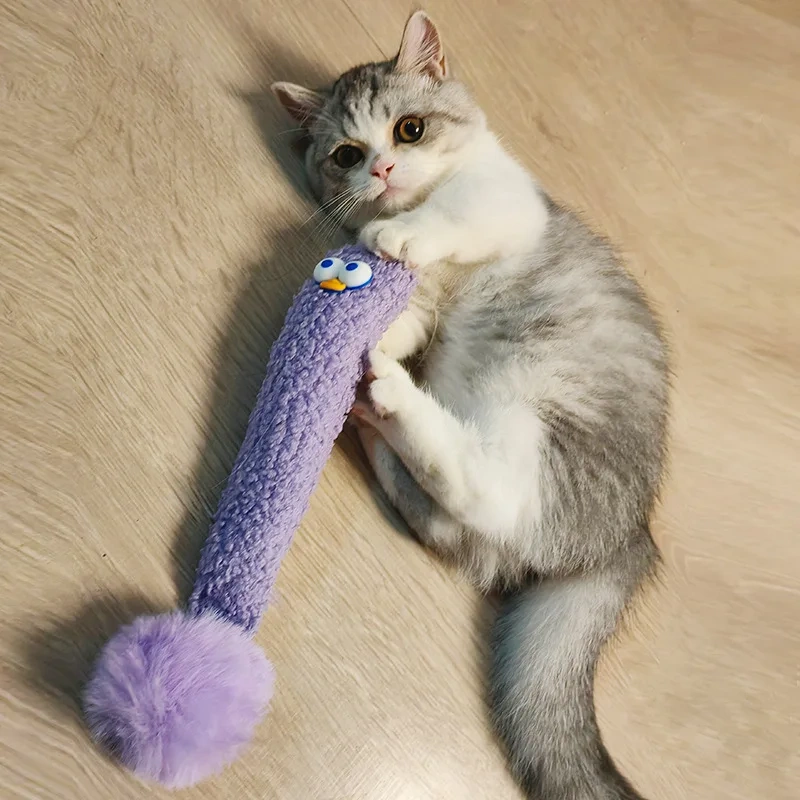 New Eco-Friendly Cat Chew Toy with Self-Entertainment PP Material Pet Pillow Toy with Crinkle Paper and Catnip Kicking Toy