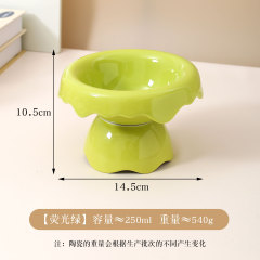 New Design Solid Pattern Ceramic Cat Bowl Elevated Cat Water Pot Raised