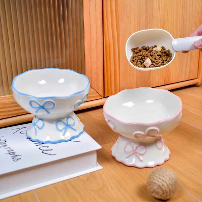 Creative Relief Butterfly Bow High Footed Ceramic Pet Bowl Slanted Mouth Anti Knock Drinking Basin for Dog Cat Pet Supplies