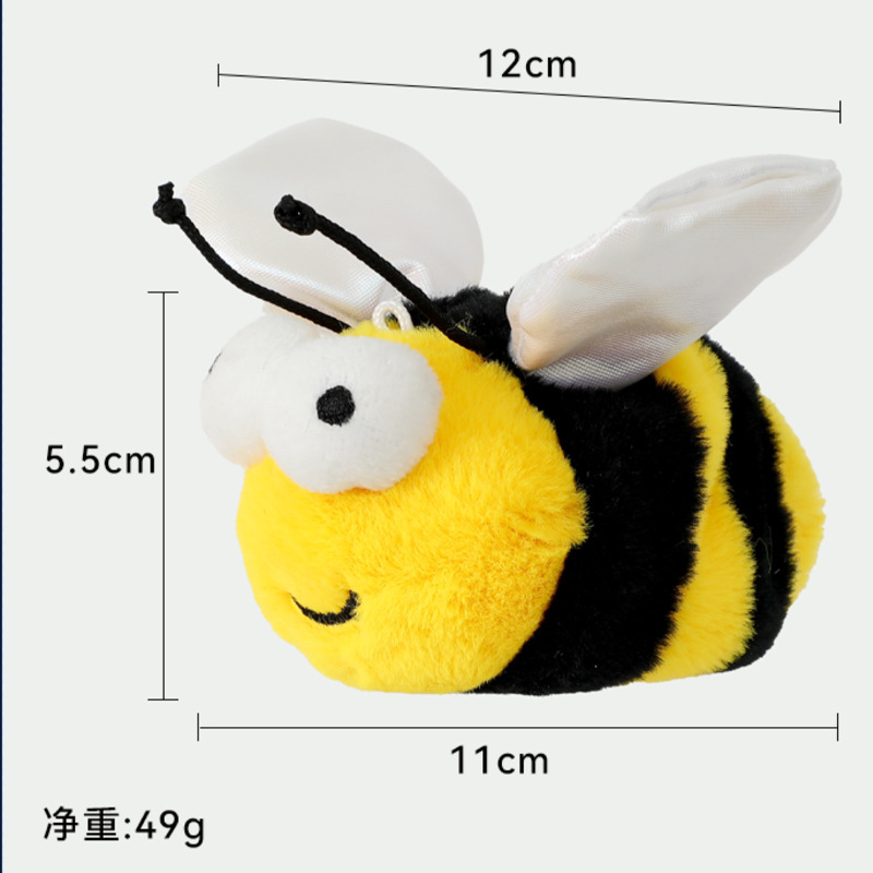 Eco-Friendly Rechargeable Electric Flying Rat Toy for Cats