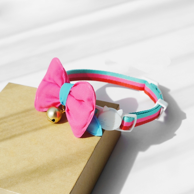 Cat bow collar to prevent suffocation