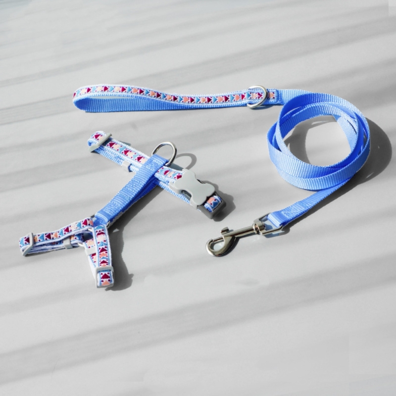Cat and small dog anti-escape harness