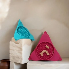 1PC Suction Cup Licking Pad, Pet Meal Pad, Slow Food Pad, Dog Licking Plate Pad, Dog Licking Pad