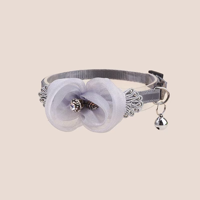 Pet Flower Anti-Suffocation Collar