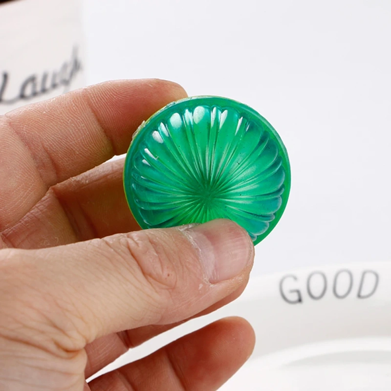 Best Quality Multi-Functional Dog Treat Ball Natural Non-Toxic Rubber Chew Toy Teeth Cleaning Food Dispenser Toy