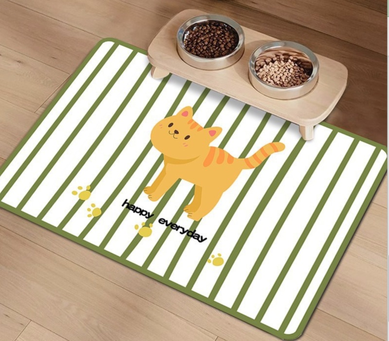 Halloween Spider Web Bat-shape Pet Feeding Mat