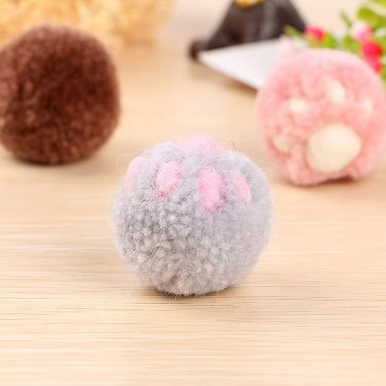 Handcrafted Felt Paw Ball cat Toy Made of Wool