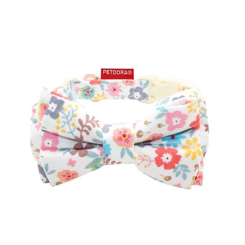 Cat-themed baby carrier set