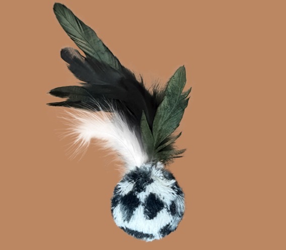 Cat self-heating ball with built-in rattling stone