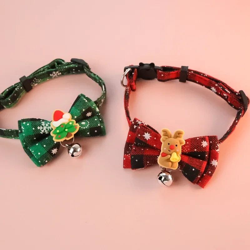 Christmas Pet Breakaway Cat Collar Bow Tie and Bell Cute Plaid Christmas Red Elastic Adjustable Dog Collar New Year Party Decor