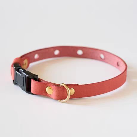 Exquisite handmade leather cat collar