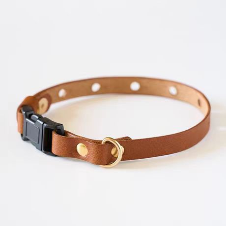 Exquisite handmade leather cat collar