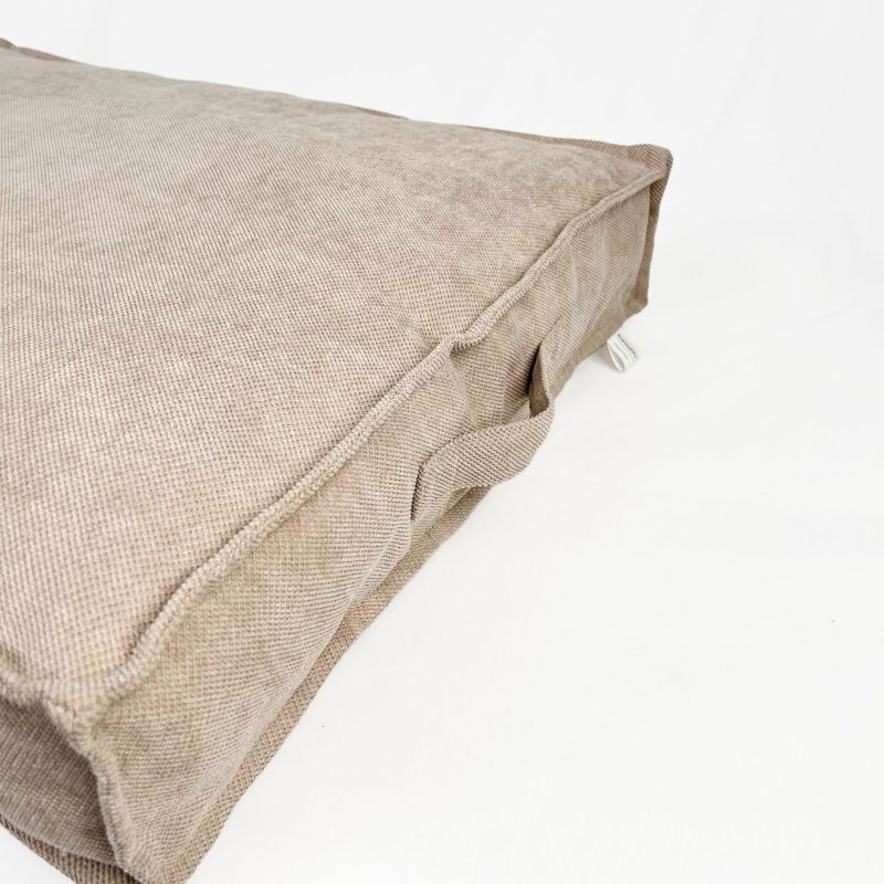 Pet sleeping mat