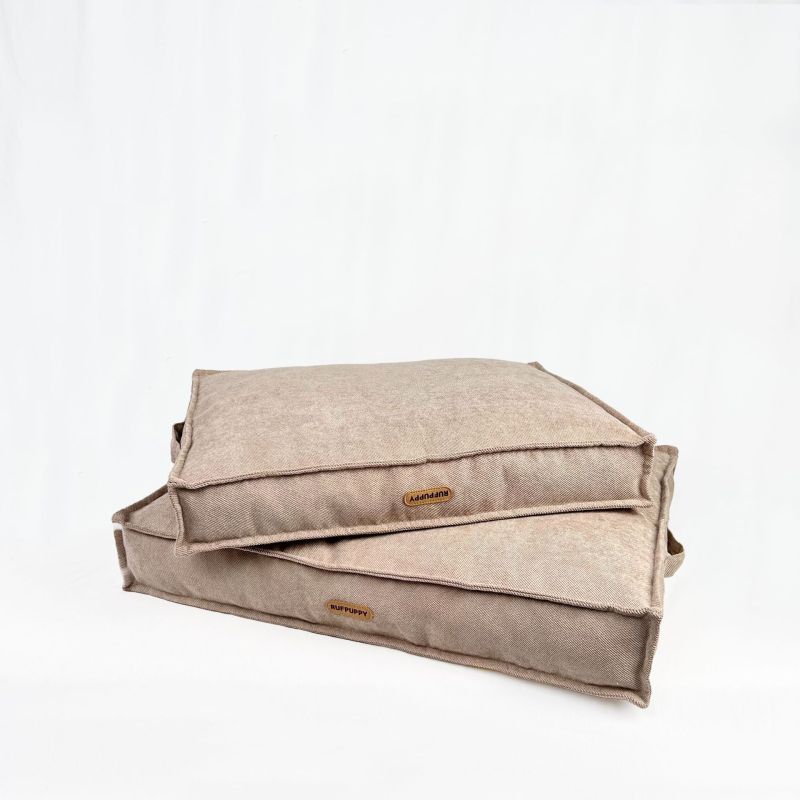 Pet sleeping mat