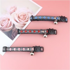 Cat safety collar with bell