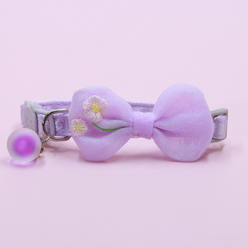 Cat safety collar with bell