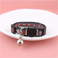 Cat safety collar with bell